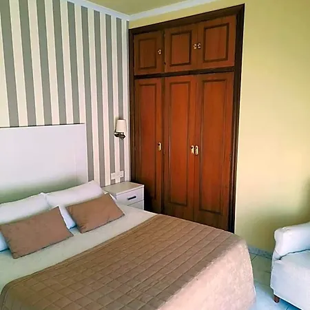 Hotel Cervantes 2*