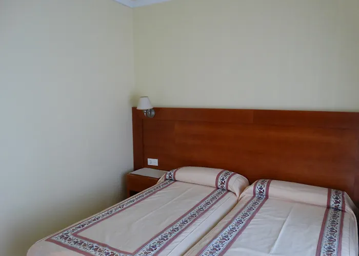 Ξενοδοχείο Cervantes 2*